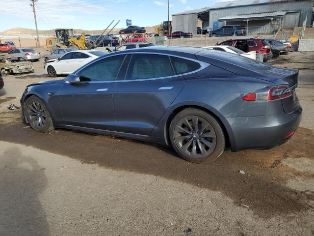 5YJSA1E2XLF379455 - 2020 TESLA MODEL S GRAY photo 2