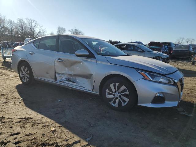 1N4BL4BV0LC256082 - 2020 NISSAN ALTIMA S SILVER photo 4