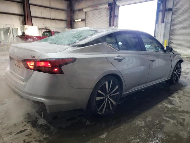 1N4BL4CV8NN306894 - 2022 NISSAN ALTIMA SR SILVER photo 3