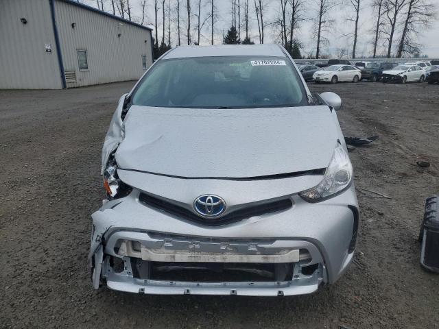 JTDZN3EU0HJ072389 - 2017 TOYOTA PRIUS V SILVER photo 5