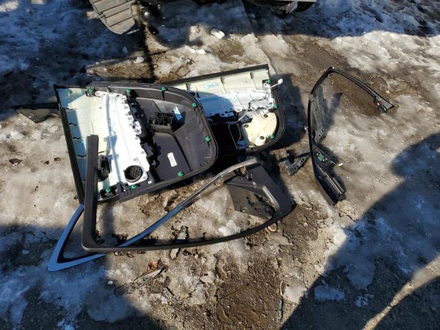 19UUB2F74FA007498 - 2015 ACURA TLX ADVANCE WHITE photo 12