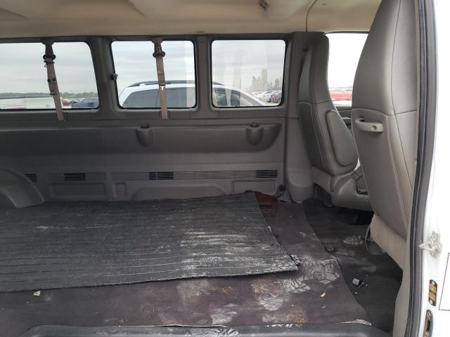 1GAZGPFG6K1319814 - 2019 CHEVROLET EXPRESS G3 LT WHITE photo 11