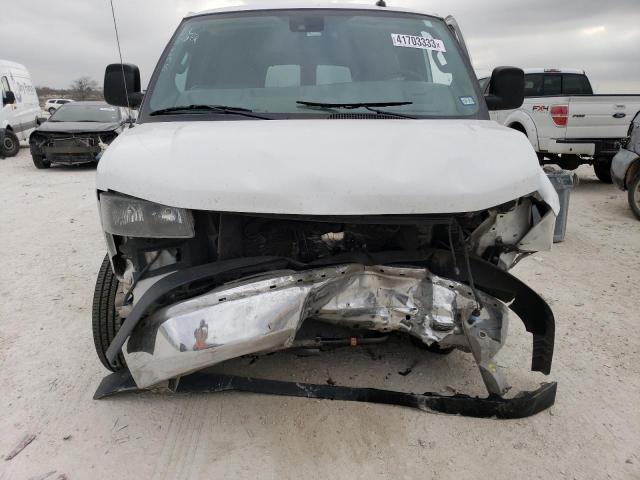 1GAZGPFG6K1319814 - 2019 CHEVROLET EXPRESS G3 LT WHITE photo 5