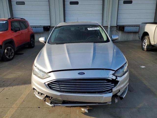 3FA6P0LU0JR170287 - 2018 FORD FUSION SE HYBRID SILVER photo 5