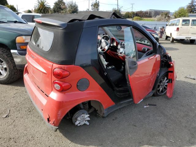 WMEEK31X69K239794 - 2009 SMART FORTWO PUR PASSION RED photo 3