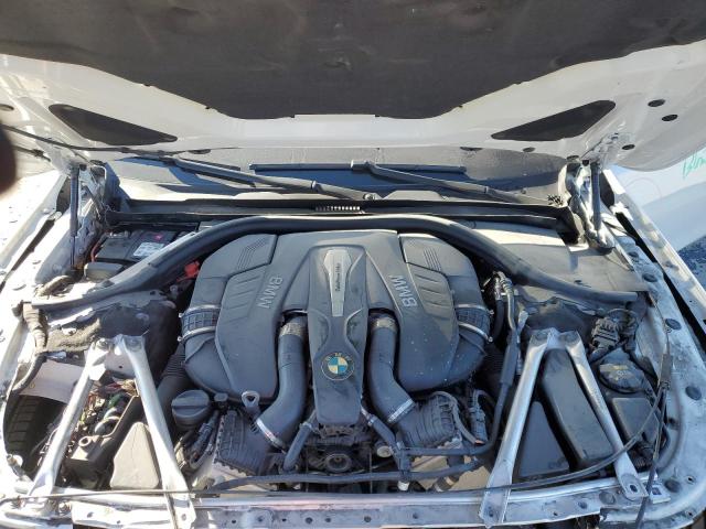 WBA7F2C50KB240010 - 2019 BMW ALPINA B7 XI Белый фото 11