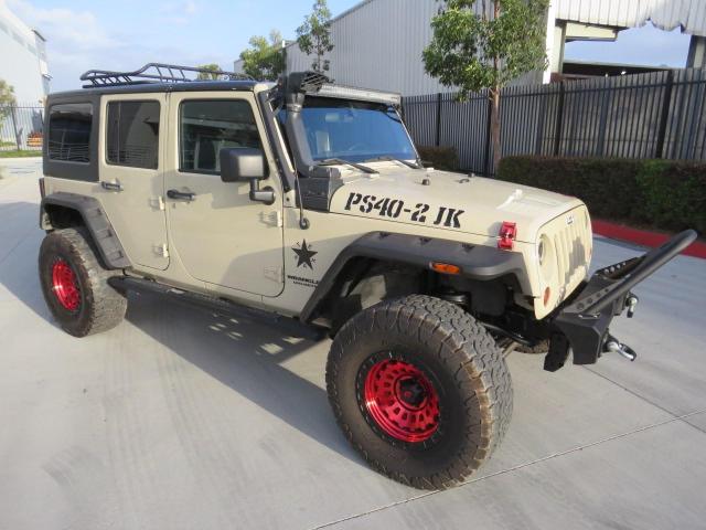 1J4BA3H17BL570657 - 2011 JEEP WRANGLER U SPORT თაფლისფერი ფოტო 2