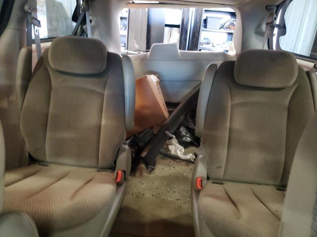 2C4GP54L55R443995 - 2005 CHRYSLER TOWN & COU TOURING მწვანე ფოტო 10