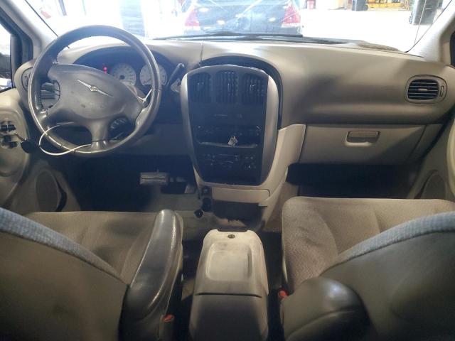 2C4GP54L55R443995 - 2005 CHRYSLER TOWN & COU TOURING მწვანე ფოტო 8