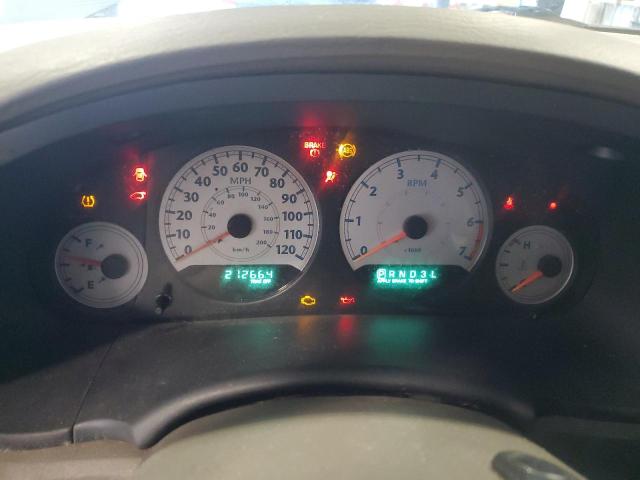 2C4GP54L55R443995 - 2005 CHRYSLER TOWN & COU TOURING მწვანე ფოტო 9