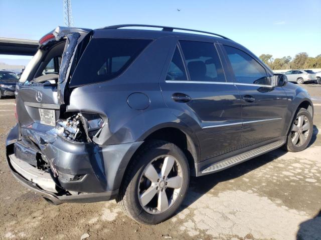 4JGBB5GB9AA537304 - 2010 MERCEDES-BENZ ML 350 GRAY photo 3