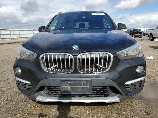 WBXHU7C5XK3H45952 - 2019 BMW X1 SDRIVE28I BLACK photo 5