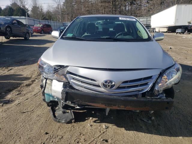 2T1BU4EE4DC087650 - 2013 TOYOTA COROLLA BASE SILVER photo 5