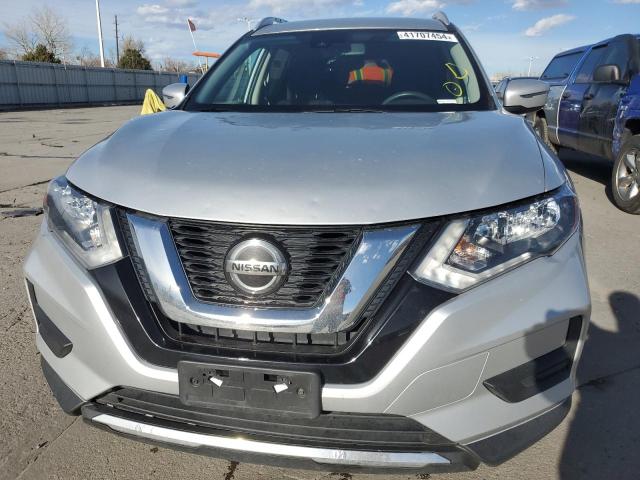 KNMAT2MV7KP509431 - 2019 NISSAN ROGUE S SILVER photo 5