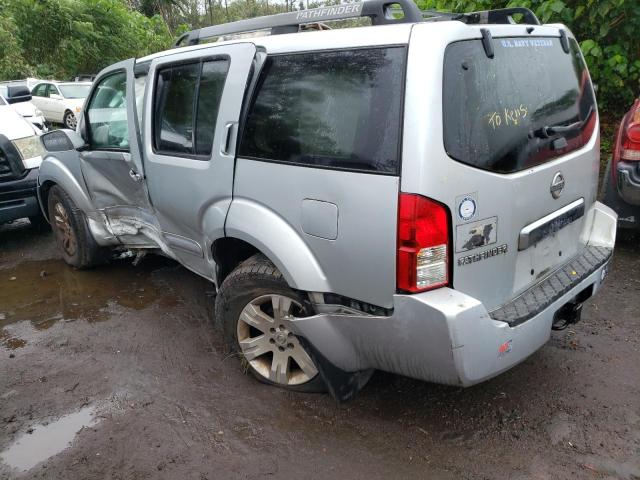 5N1AR18W85C704134 - 2005 NISSAN PATHFINDER LE 银色 照片 2