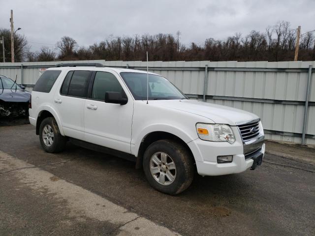 1FMEU7DE8AUA07647 - 2010 FORD EXPLORER XLT WHITE photo 4