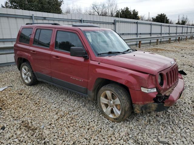 1C4NJPFB2DD250116 - 2013 JEEP PATRIOT LATITUDE RED photo 4