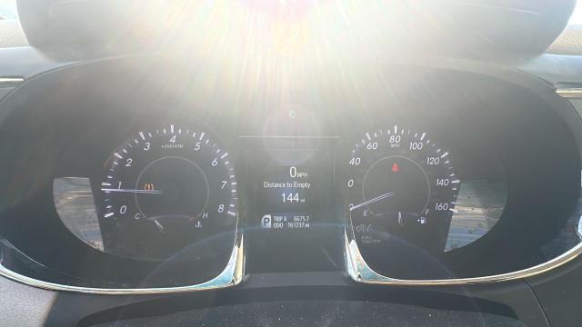 4T1BK1EB2DU077661 - 2013 TOYOTA AVALON BASE 黑色 照片 8