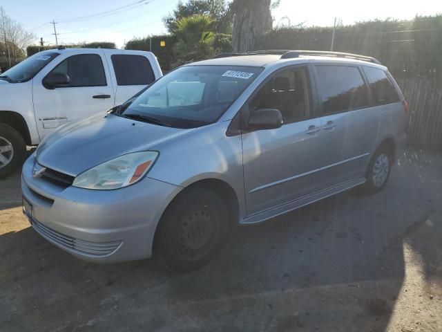 2004 TOYOTA SIENNA CE, 