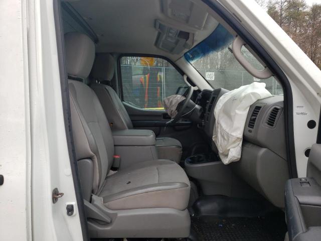 1N6BF0KM3DN104480 - 2013 NISSAN NV 1500 WHITE photo 5