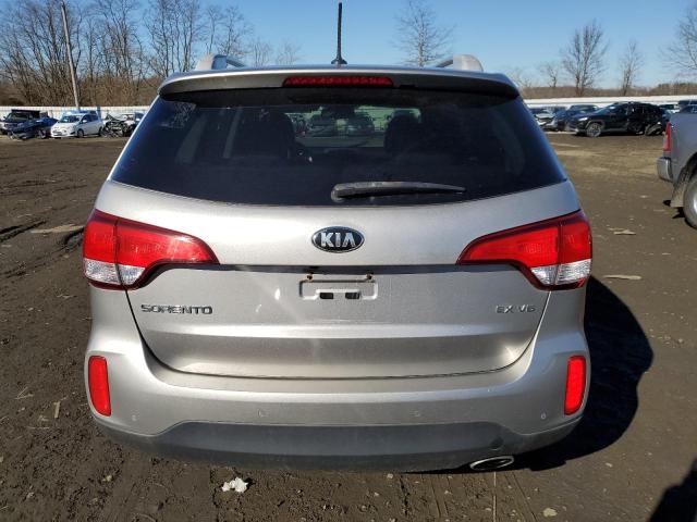 5XYKUDA78FG597837 - 2015 KIA SORENTO EX SILVER photo 6