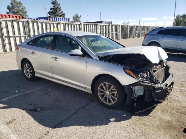 5NPE24AF5JH658962 - 2018 HYUNDAI SONATA SE GRAY photo 4