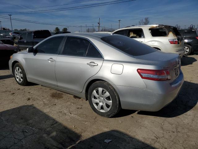 4T4BF3EK7BR128977 - 2011 TOYOTA CAMRY BASE SILVER photo 2