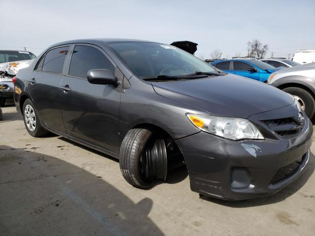 5YFBU4EE4DP183973 - 2013 TOYOTA COROLLA BASE GRAY photo 4