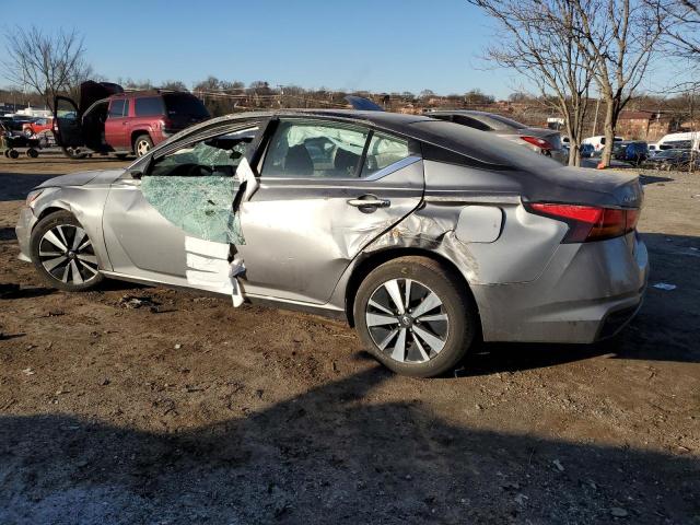 1N4BL4DV6MN303960 - 2021 NISSAN ALTIMA SV SILVER photo 2