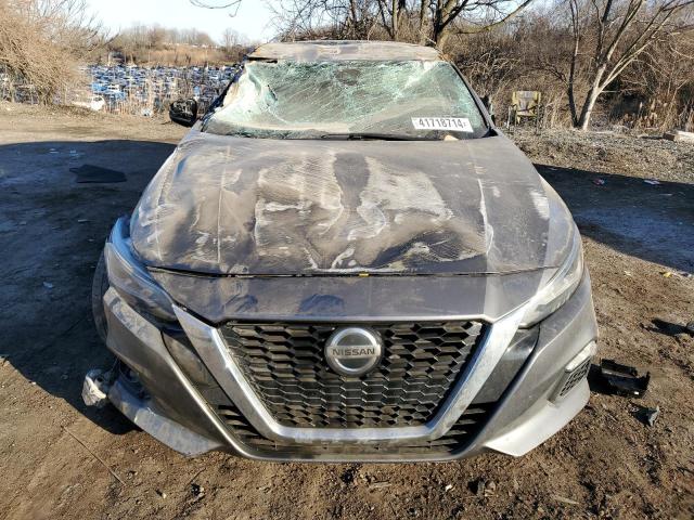 1N4BL4DV6MN303960 - 2021 NISSAN ALTIMA SV SILVER photo 5