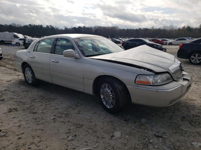 1LNHM82W56Y603748 - 2006 LINCOLN TOWN CAR SIGNATURE LIMITED BEIGE photo 4