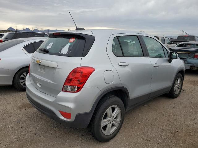 3GNCJKSB3LL323624 - 2020 CHEVROLET TRAX LS SILVER photo 3