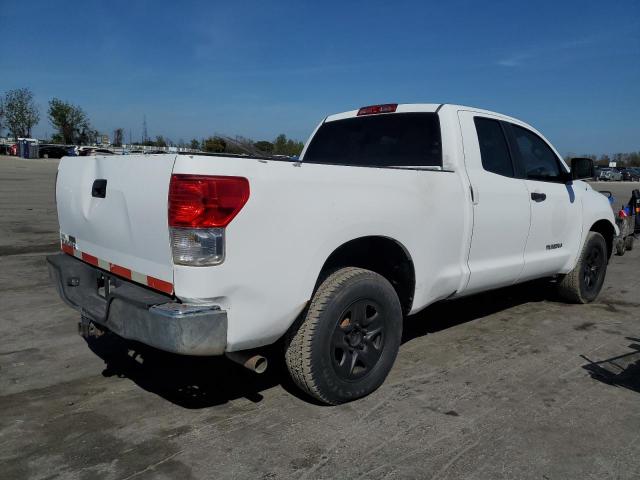 5TFRM5F13BX022447 - 2011 TOYOTA TUNDRA DOUBLE CAB SR5 WHITE photo 3