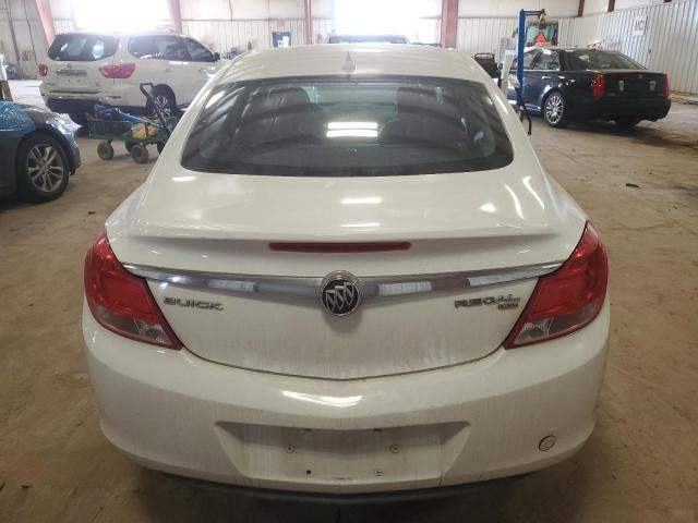 W04GN5EC2B1003439 - 2011 BUICK REGAL CXL WHITE photo 6