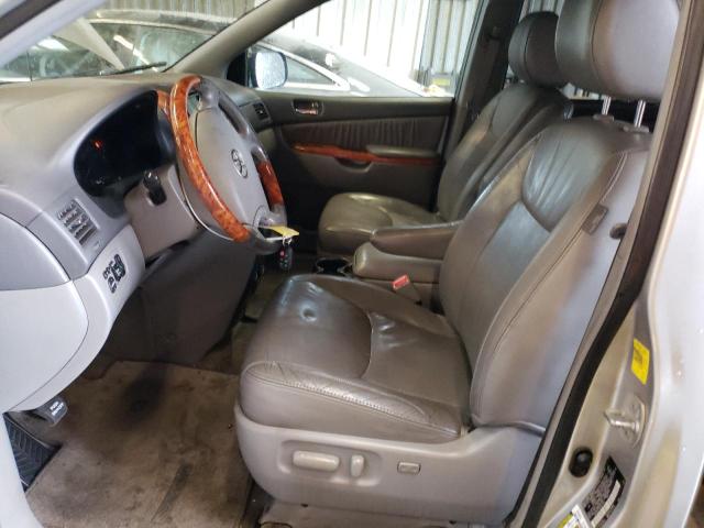 5TDYK4CC7AS341470 - 2010 TOYOTA SIENNA XLE SILVER photo 7