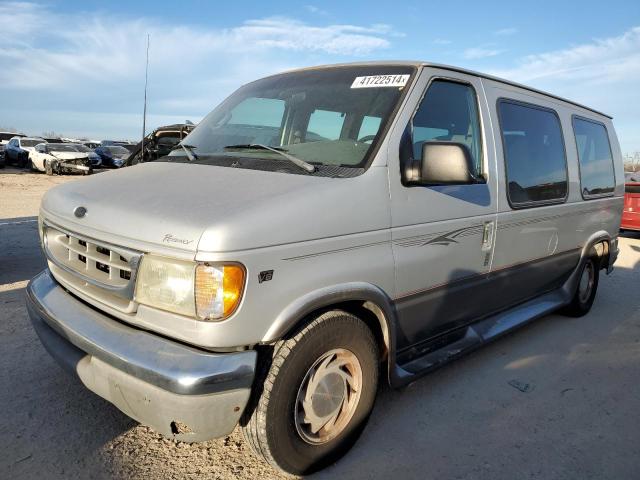 1FDRE14W72HA50147 - 2002 FORD ECONOLINE E150 VAN SILVER photo 1