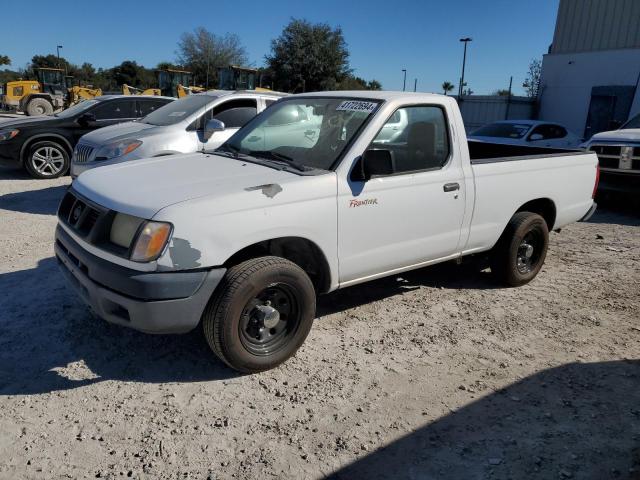 1N6DD21S1WC326069 - 1998 NISSAN FRONTIER XE WHITE photo 1