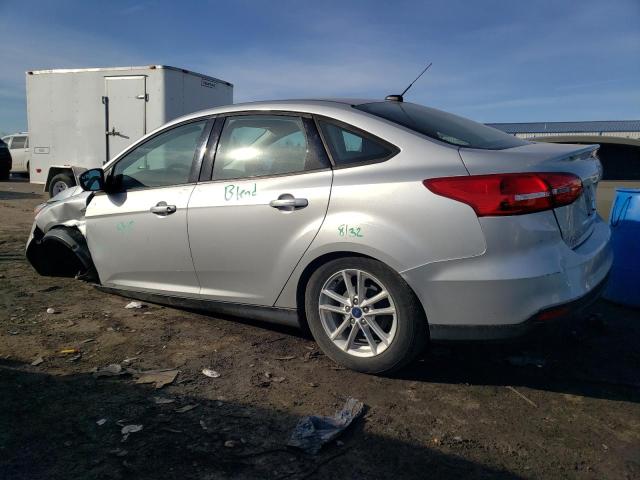 1FADP3F29JL298450 - 2018 FORD FOCUS SE SILVER photo 2