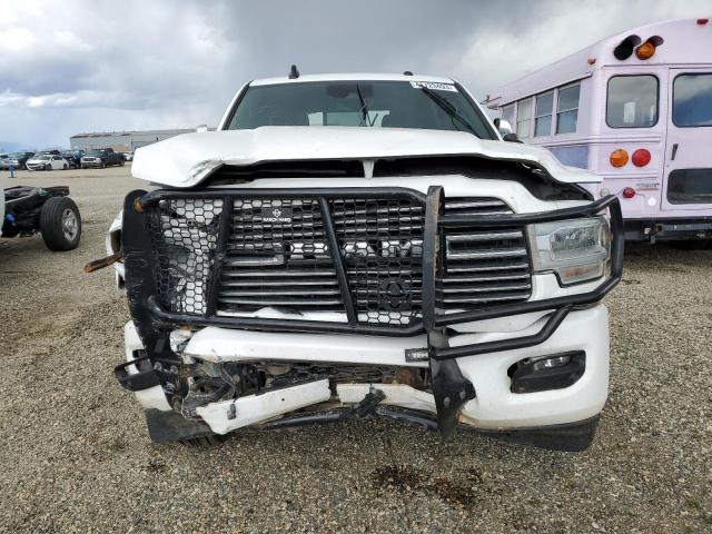 3C63R3JL0KG550446 - 2019 RAM 3500 LARAMIE WHITE photo 5