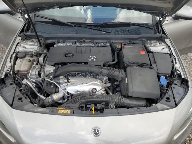 W1K3G4EBXMJ265749 - 2021 MERCEDES-BENZ A 220 SILVER photo 11