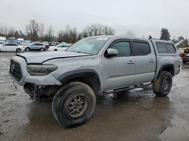 3TMCZ5AN9JM178126 - 2018 TOYOTA TACOMA DOUBLE CAB GRAY photo 1