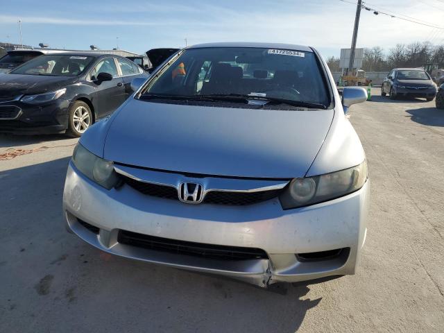 19XFA1F63BE044304 - 2011 HONDA CIVIC LX-S فضي صورة 5