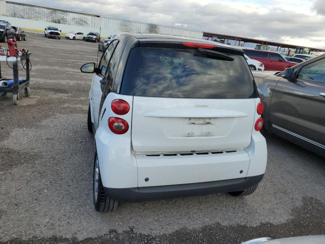 WMEEJ31X39K269158 - 2009 SMART FORTWO PURE WHITE photo 6