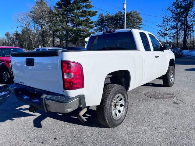 1GCEK19C87E505736 - 2007 CHEVROLET SILVERADO K1500 WHITE photo 4