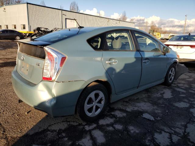 JTDKN3DU3E1855141 - 2014 TOYOTA PRIUS GREEN photo 3