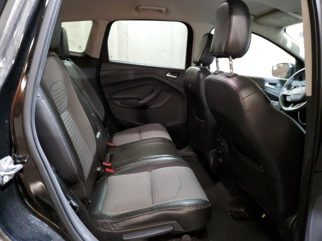 1FMCU9GD5JUA07515 - 2018 FORD ESCAPE SE შავი ფოტო 11