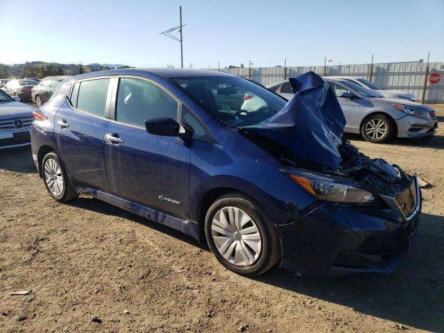 1N4AZ1CP0KC303604 - 2019 NISSAN LEAF S BLUE photo 4