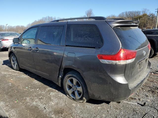 5TDKK3DC2DS385296 - 2013 TOYOTA SIENNA LE GRAY photo 2