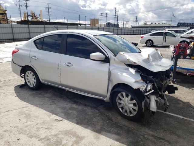 3N1CN7AP2GL840770 - 2016 NISSAN VERSA S SILVER photo 4