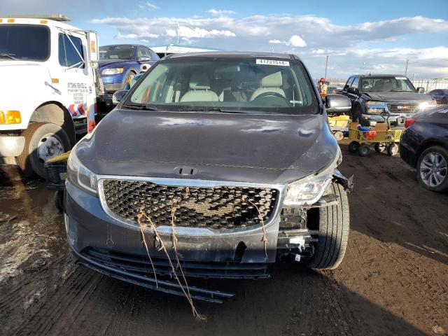 KNDMB5C11F6080346 - 2015 KIA SEDONA LX CHARCOAL photo 5